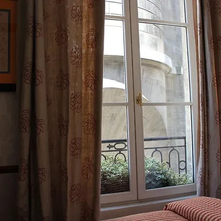 Saint Sulpice Hotel *