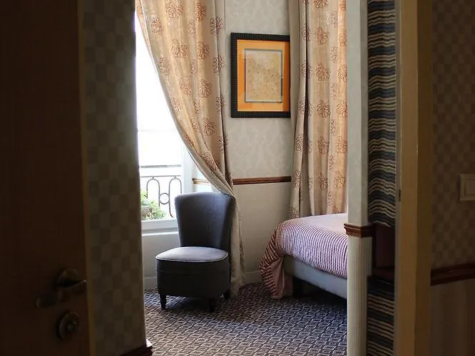 Saint Sulpice * Paris