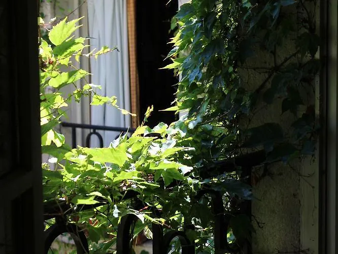 Saint Sulpice ホテル パリ