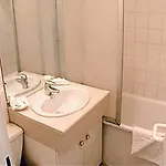 Saint Sulpice Ξενοδοχείο *