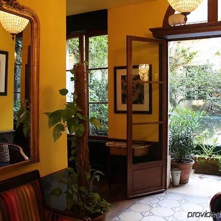 Saint Sulpice Hotell