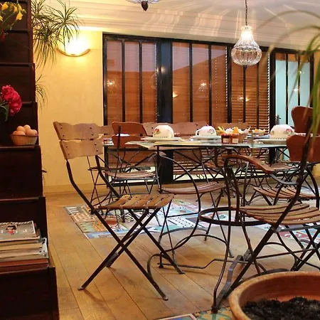 Saint Sulpice Hotell *